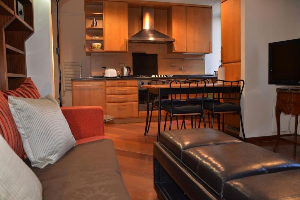 Vespasiano Apartment